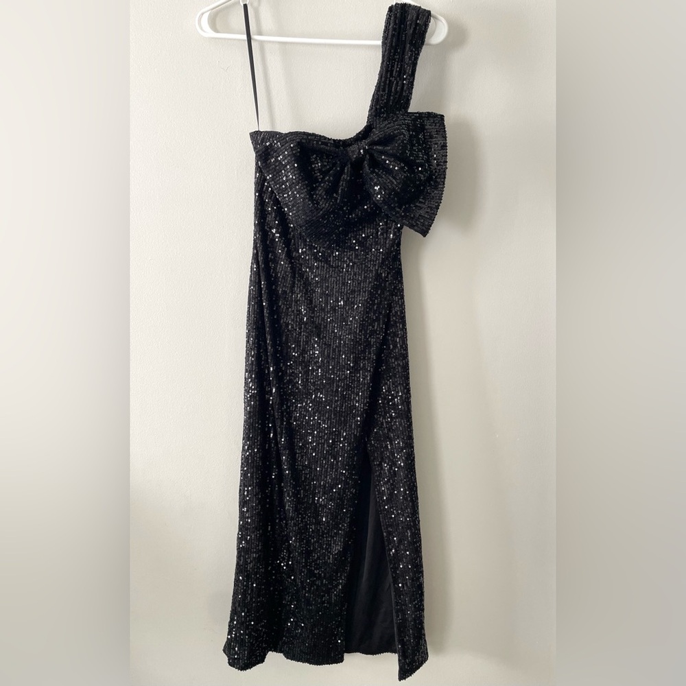 Mac Duggal Ieena Sequined One Shoulder Front Bow Dress in Black Size 4 - Picture 5 of 9